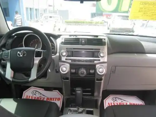 Toyota 4Runner Limited 2010