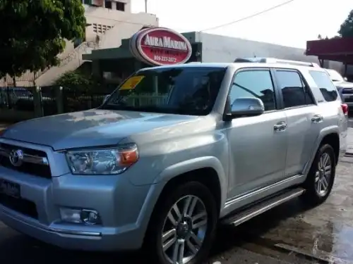 Toyota 4Runner Limited 2010