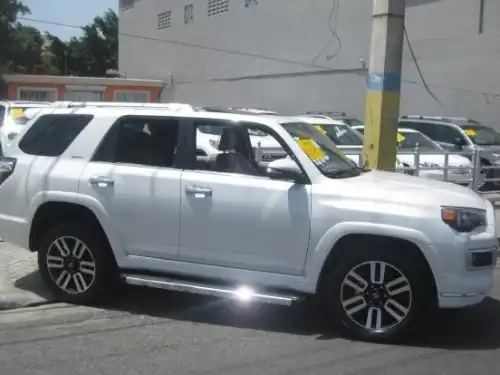 Toyota 4Runner Limited 2014
