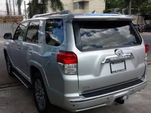 Toyota 4Runner SR5 2011