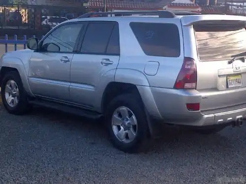 Toyota 4runner 2005  Rd$670000.00