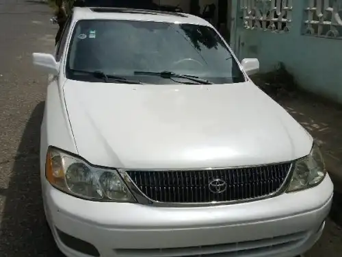 Toyota Avalon  2001  