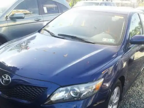Toyota Camry  2010