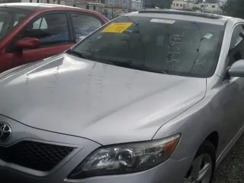 Toyota Camry  2011