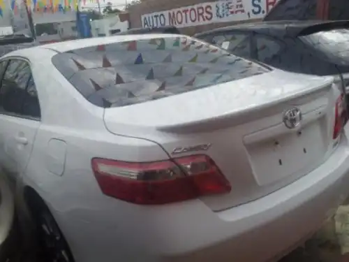 Toyota Camry 2008 XLE el Full Blanco 