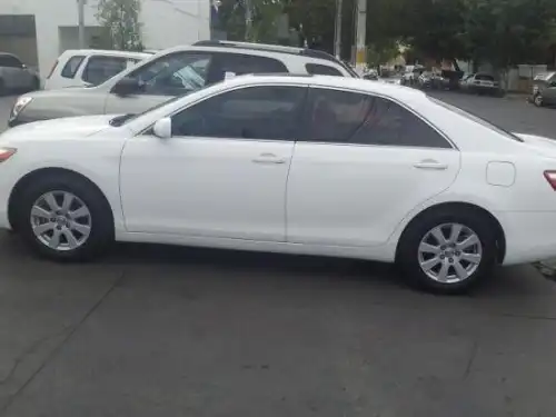 Toyota Camry 2008 XLE el Full Blanco 
