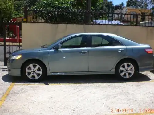 Toyota Camry 2009 SE Verde Claro 