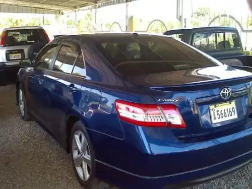 Toyota Camry 2011 azul 