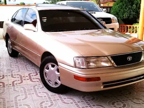 Toyota Camry Avalon 96 Nitido