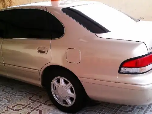 Toyota Camry Avalon 96 Nitido