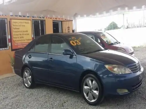 Toyota Camry LE 2003