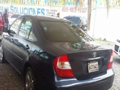 Toyota Camry LE 2003