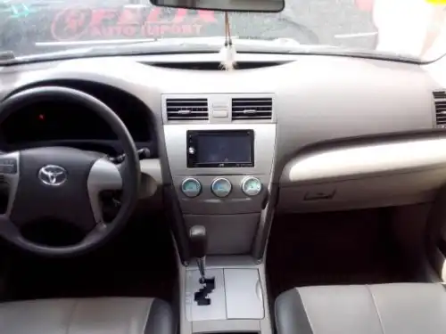 Toyota Camry LE 2007
