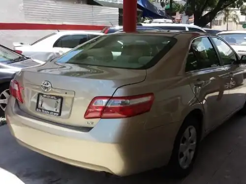 Toyota Camry LE 2008