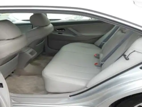 Toyota Camry LE 2009