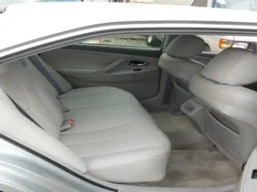 Toyota Camry LE 2009