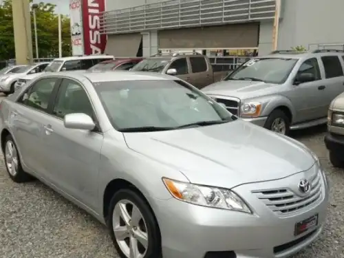 Toyota Camry LE 2009