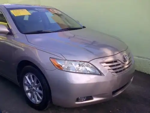 Toyota Camry LE 2009