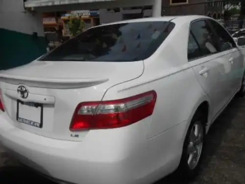 Toyota Camry LE 2009