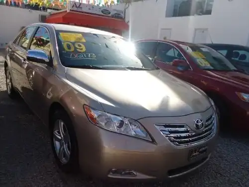 Toyota Camry LE 2009