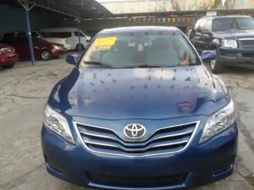 Toyota Camry LE 2011