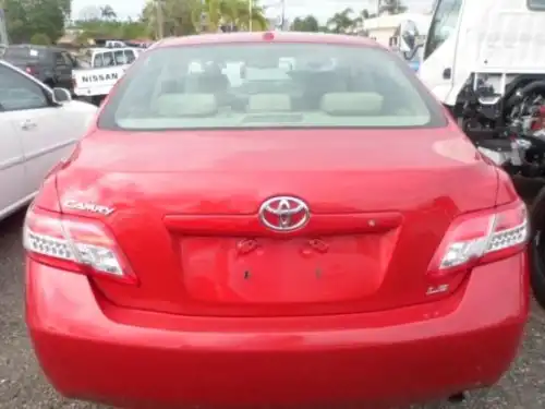 Toyota Camry LE 2011