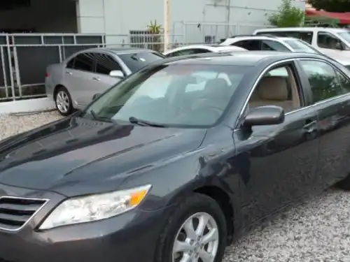 Toyota Camry LE 2011