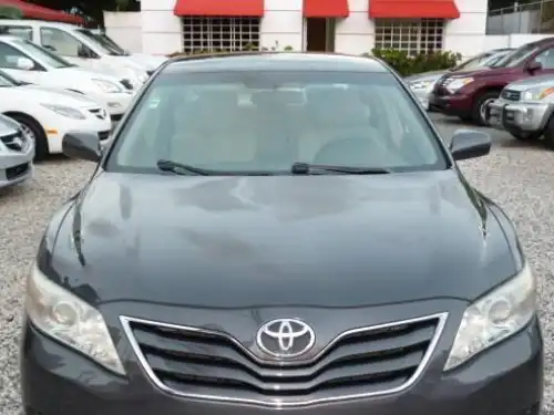 Toyota Camry LE 2011