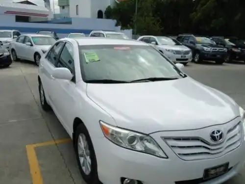 Toyota Camry LE 2011