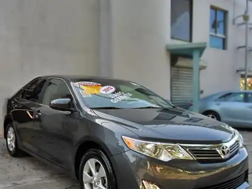Toyota Camry LE 2012