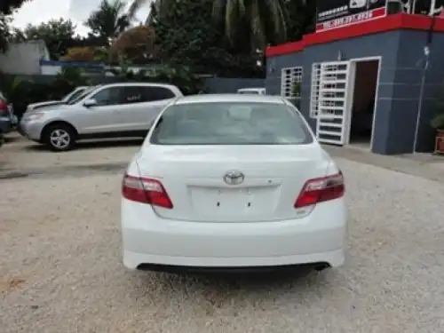 Toyota Camry SE 2009