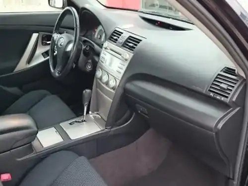 Toyota Camry SE 2009