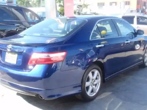 Toyota Camry SE 2009