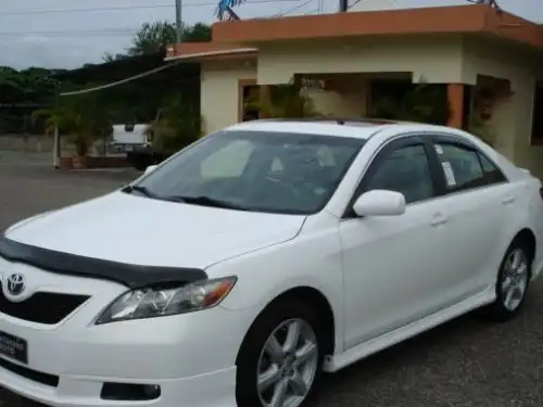 Toyota Camry SE 2009