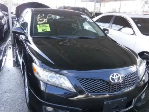 Toyota Camry SE 2010