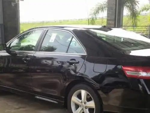 Toyota Camry SE 2010