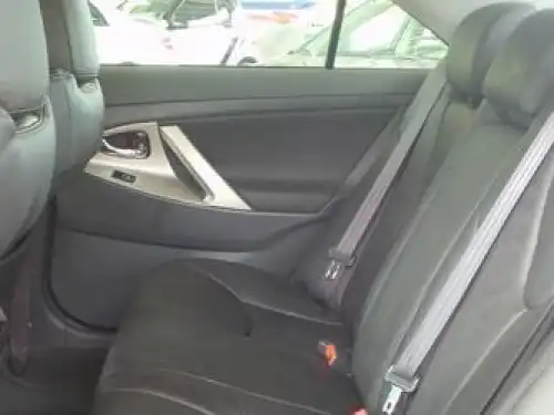 Toyota Camry SE 2010