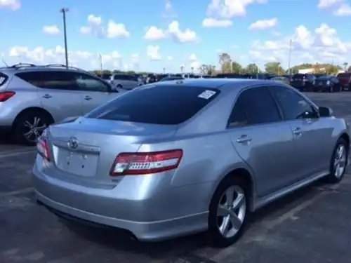 Toyota Camry SE 2010