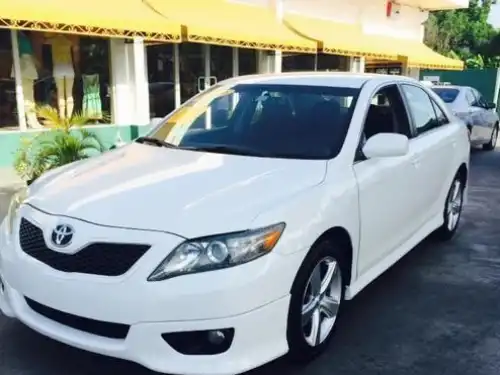 Toyota Camry SE 2010