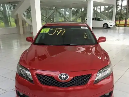 Toyota Camry SE 2011