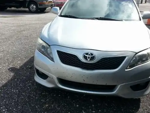 Toyota Camry SE 2011