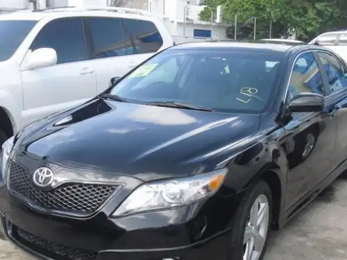 Toyota Camry SE 2011