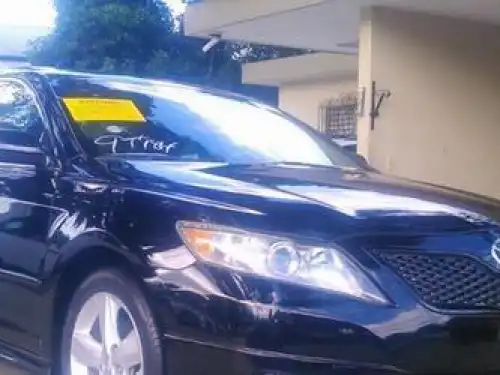 Toyota Camry SE 2011