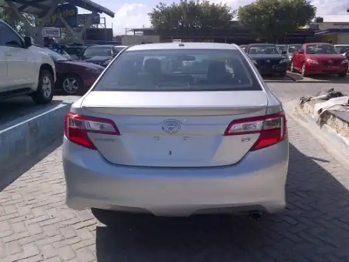 Toyota Camry SE 2012