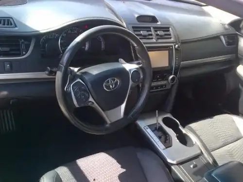 Toyota Camry SE 2012