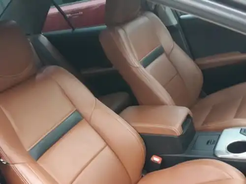 Toyota Camry SE 2012