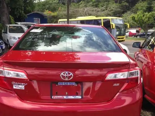 Toyota Camry SE 2012