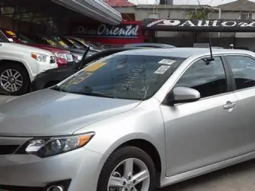 Toyota Camry SE 2013