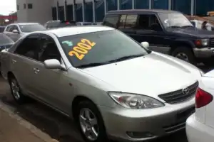 Toyota Camry XLE 2002