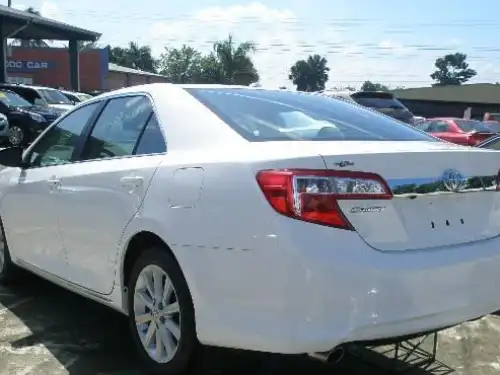 Toyota Camry XLE 2013
